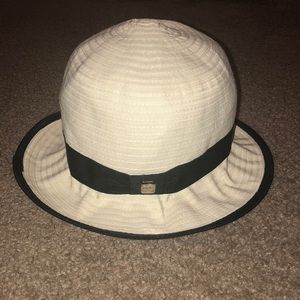 Calvin Klein Reversible Hat like new